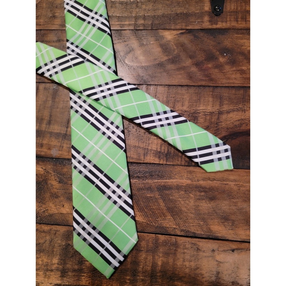 Brand Q Men's Green Plaid Fashion‎ Tie Microfiber 58" - Picture 3 of 8